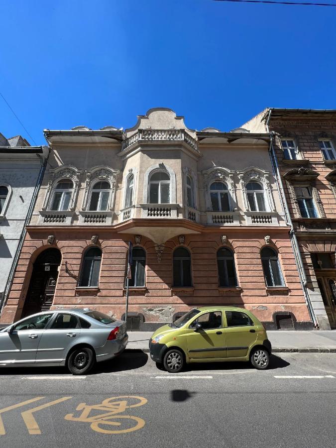 Lh Gallery Apartments Budapeste Exterior foto